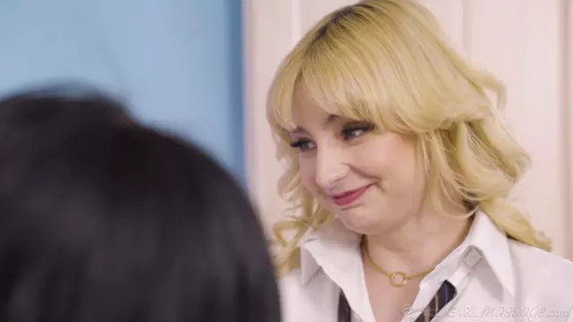 Poster: AllGirlMassage, AdultTime: Lysagna Delray, Stevie Moon - Masseuse In The Making FullHD