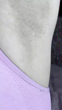Poster: Yourhikerbabe - Making My step-Brother Lick My Armpits Clean