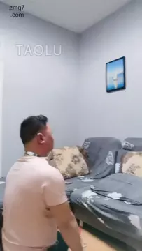 Poster: Chinese Femdom - Using both hands and feet, the most vicious slapping training