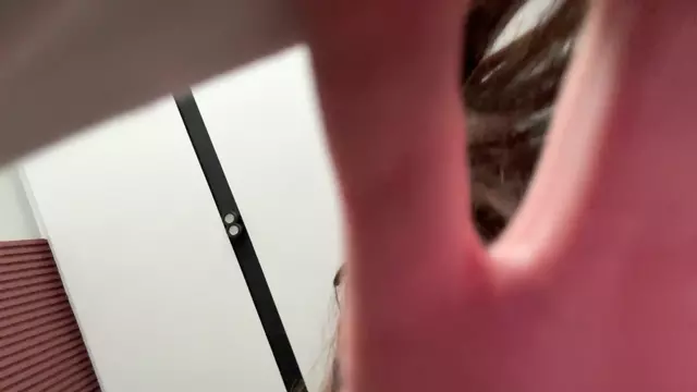 Poster: PETITE PRINCESS FEMDOM: SEDUCTIVE PRINCESSES POV BUTT DROPS, ASS WORSHIP, PUS