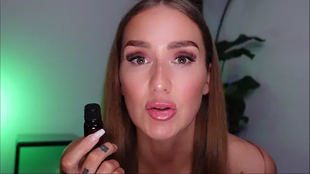 Poster: Goddess Kira Gold - CEI - Durchatmen und Gehorchen! -Handpicked Jerk-Off Instruction